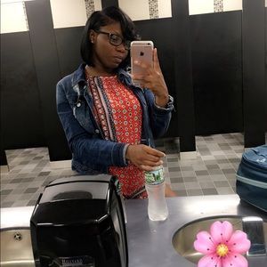 Meet your Posher, Janell